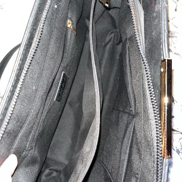 New With Tags Ardenes Purse! - Picture 2 of 3